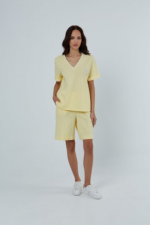 printed V-neck pique blouse