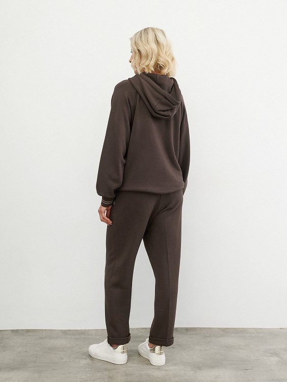 Sweatpants With Front Crease