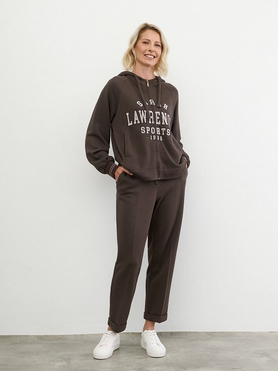 Sweatpants With Front Crease