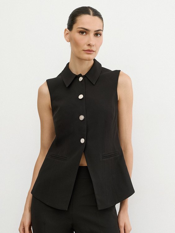 Vest With Buttons And Collar