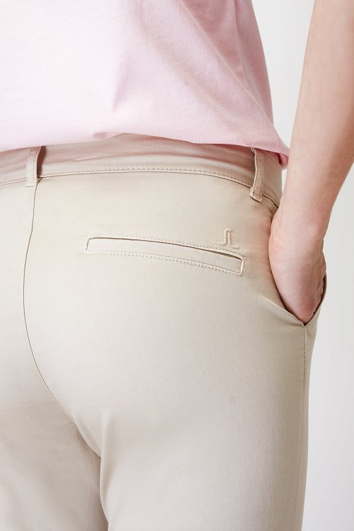 Cropped Slim Fit Pants