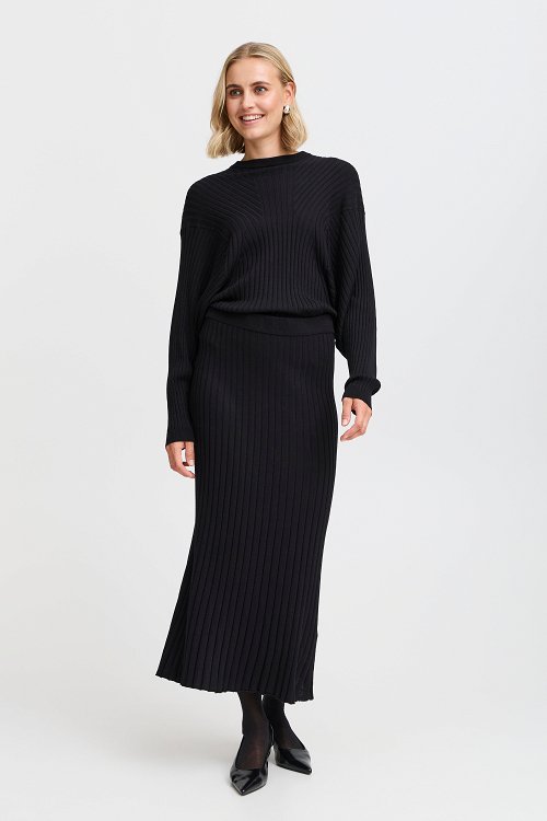 Long Skirt