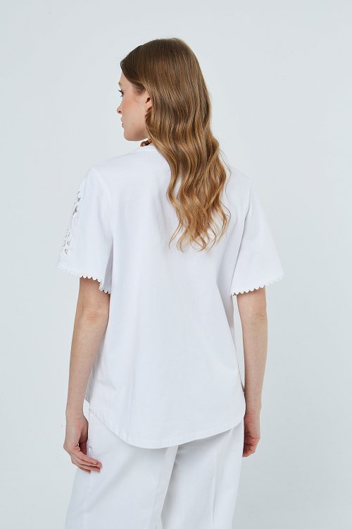 Manina T-shirt with pintuck sleeves