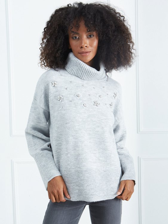 Knitted Turtleneck Sweater with Embroidery