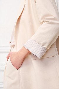 Σακάκι loose shape με γυρισμένα μανίκια