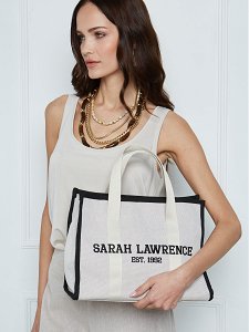 Τσάντα tote με καμβά και μαύρα accents