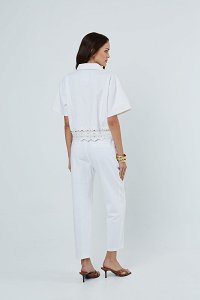 Μπουφάν gabardine με δαντέλα