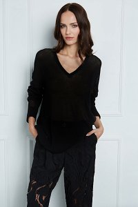 Linen Blend Knitted V-Neck Blouse